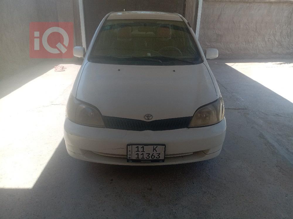 Toyota Echo